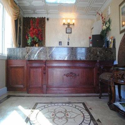Travel Inn & Suites Вікторвілл Екстер'єр фото